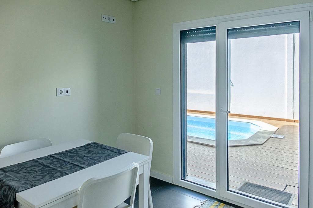 Sunset Holiday Home Фернао Феро Екстериор снимка